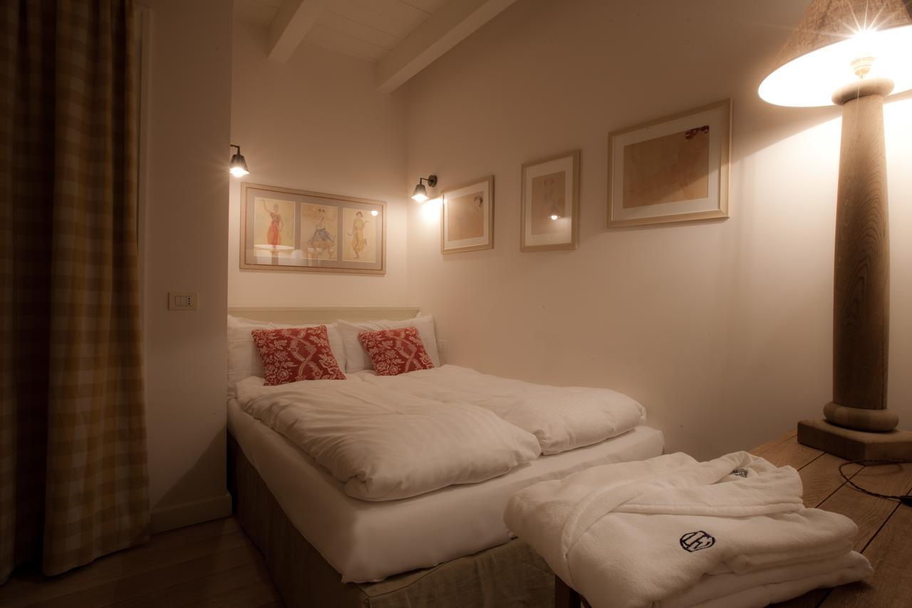 Les Fleurs Bleues Aparthotel Livigno Room photo